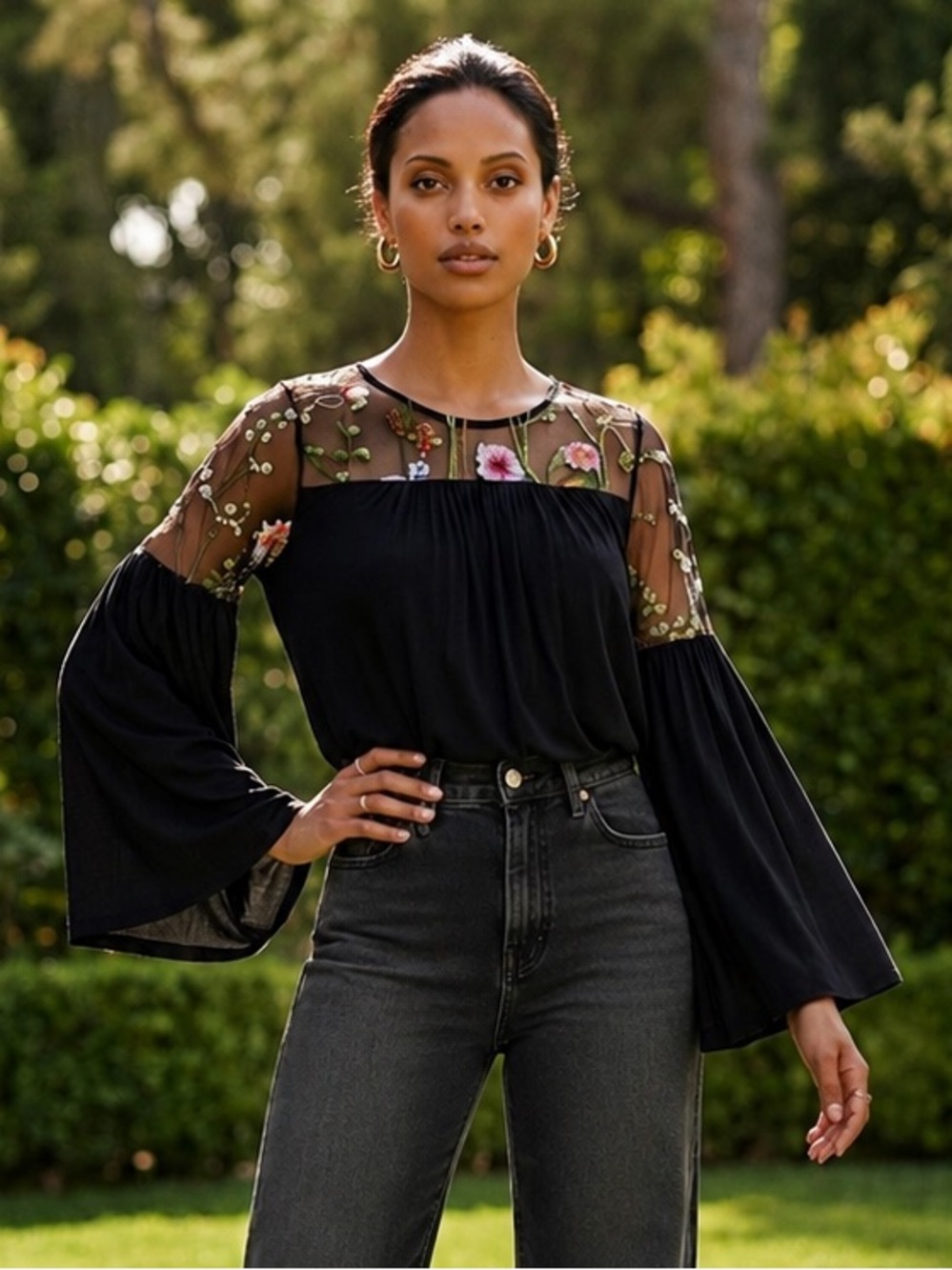 Liz Claiborne Floral Sheer Embroidered Blouse Bell 3/4 Sleeve Black Blouse Small